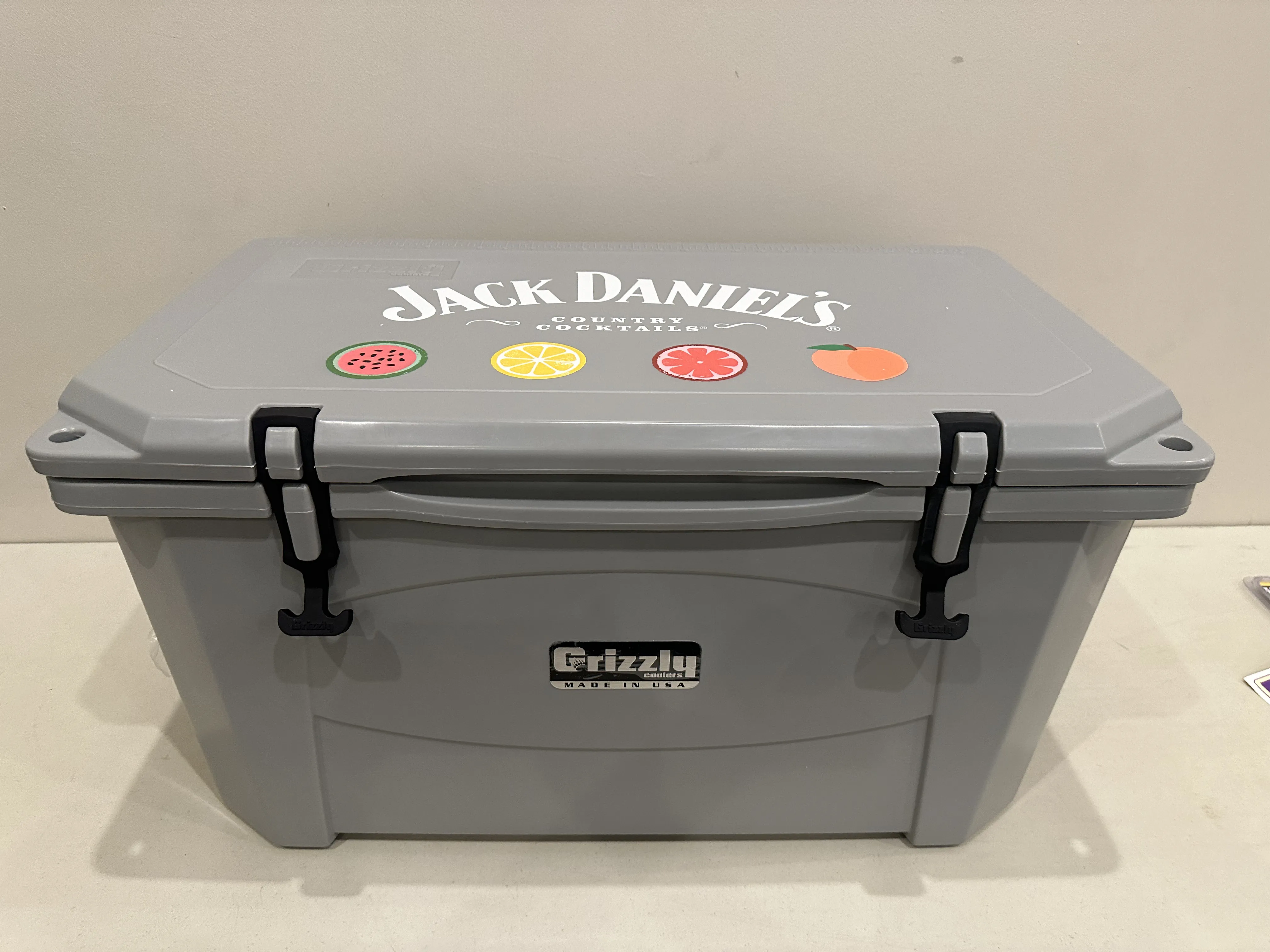 Jack Daniels Grizzly Cooler
